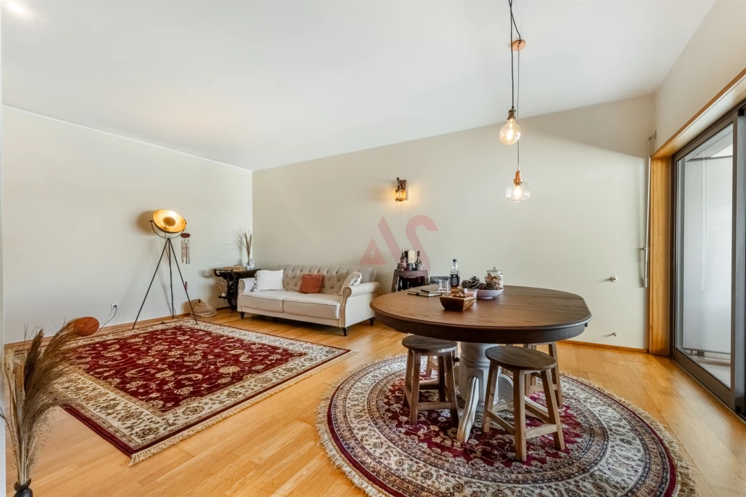 Apartamento T1 para Venda em Azurem Foto 4