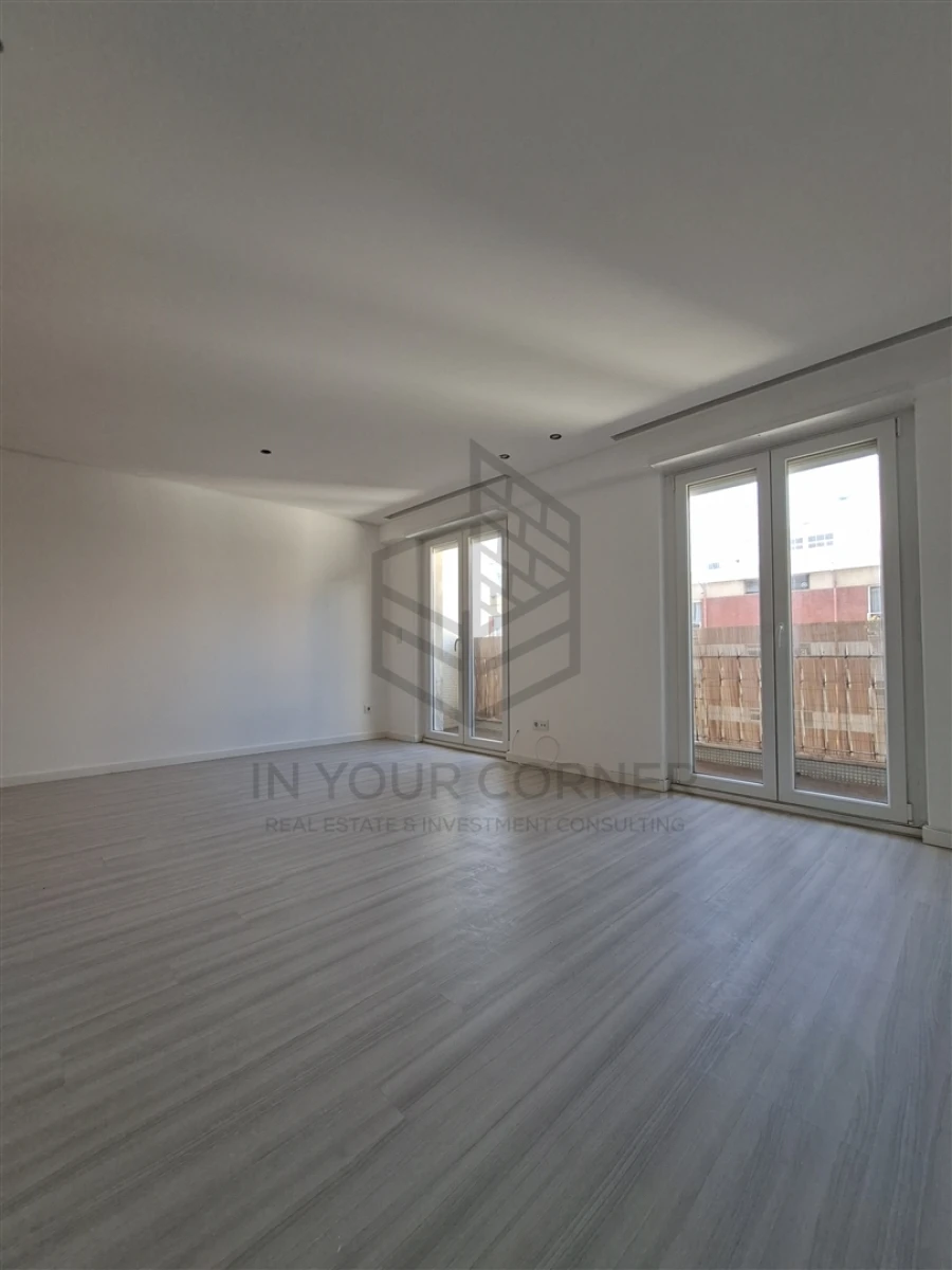 Apartamento T3 para Arrendamento em Estrela Foto 1