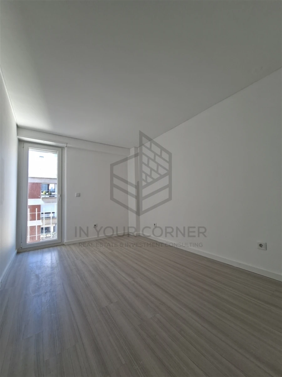 Apartamento T3 para Arrendamento em Estrela Foto 19