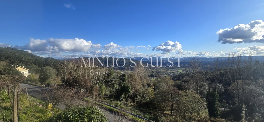 Moradia T4 para Venda em Carreiras (São Miguel) e Carreiras (Santiago)