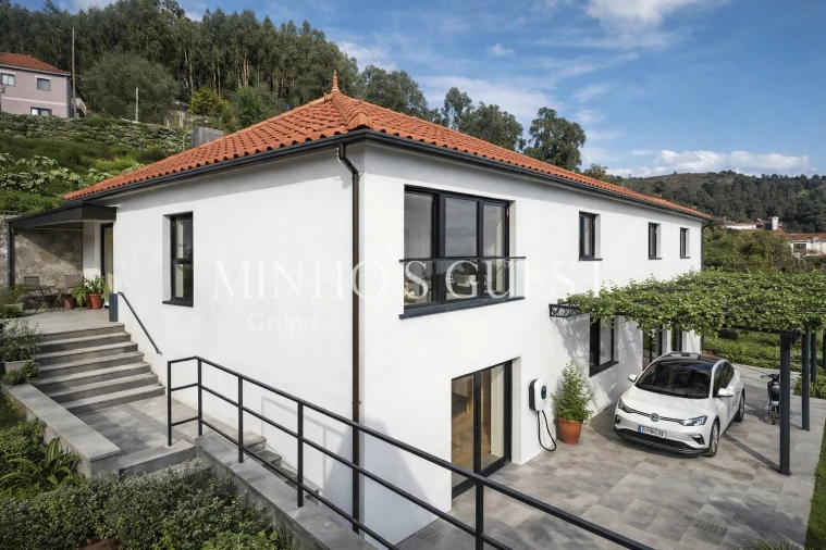 Moradia T4 para Venda em Carreiras (São Miguel) e Carreiras (Santiago) Foto 2