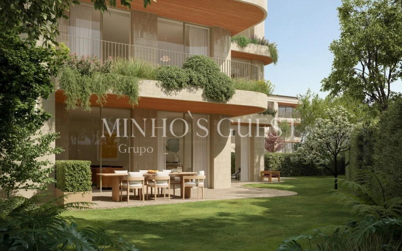 Apartamento T3 para Venda em Aldoar, Foz do Douro e Nevogilde Foto 1