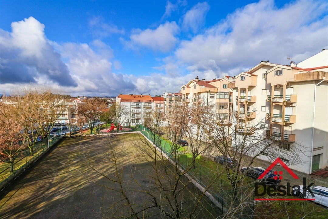 Apartamento T3 para Arrendamento em Rio de Loba Foto 7