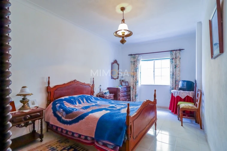 Moradia T4 para Venda em Luz Foto 13