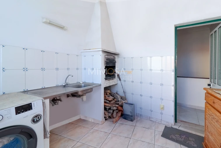 Moradia T4 para Venda em Luz Foto 29