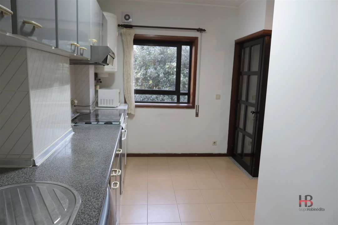 Apartamento T1 para Venda em Lordelo do Ouro e Massarelos Foto 23