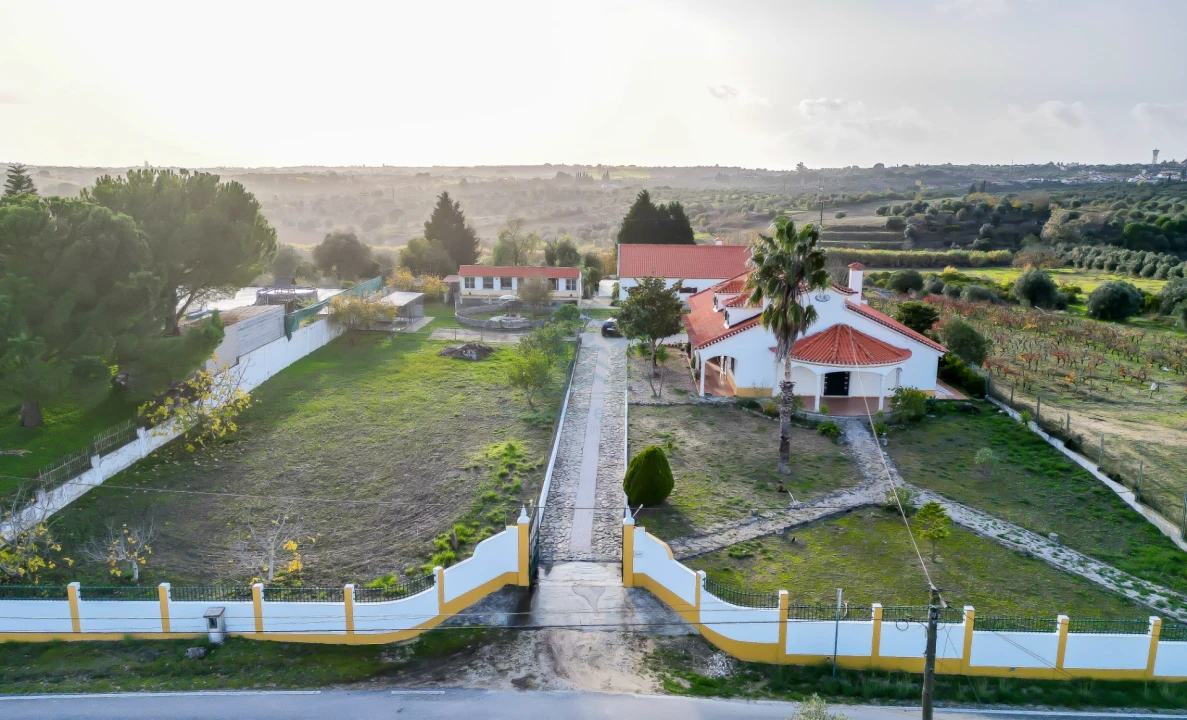 Moradia T3 para Venda em Brogueira, Parceiros de Igreja e Alcorochel Foto 2