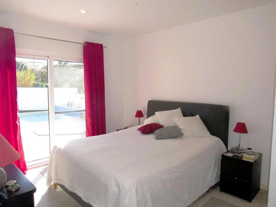 Moradia T3 para Venda em Nadadouro Foto 11