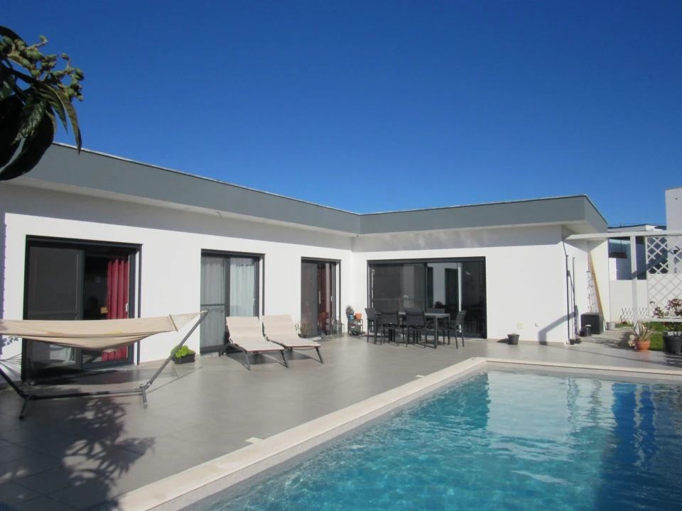 Moradia T3 para Venda em Nadadouro Foto 1