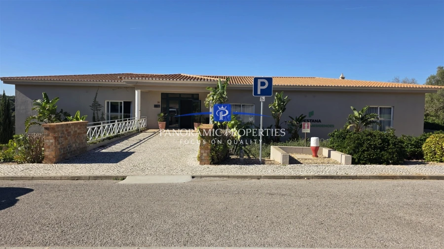 Apartamento T0 para Venda em Estômbar e Parchal