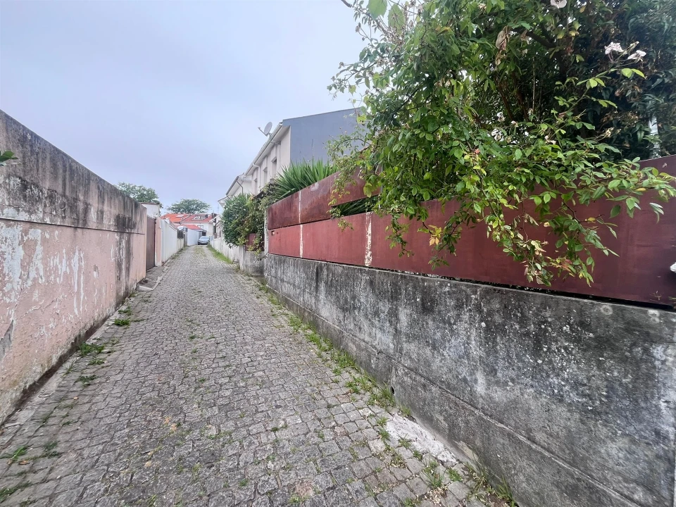 Terreno para Venda em Lordelo do Ouro e Massarelos Foto 7