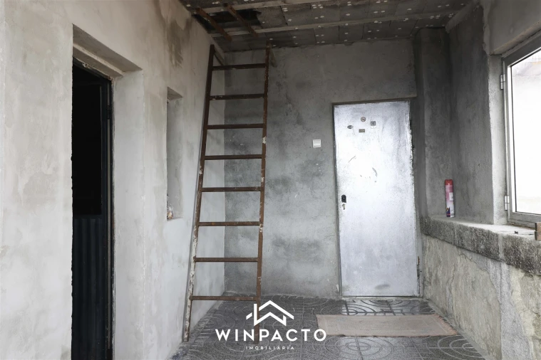 Moradia T4 para Venda em Nelas Foto 26