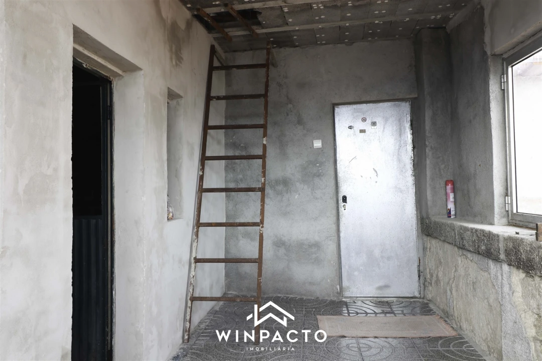 Moradia T4 para Venda em Nelas Foto 26