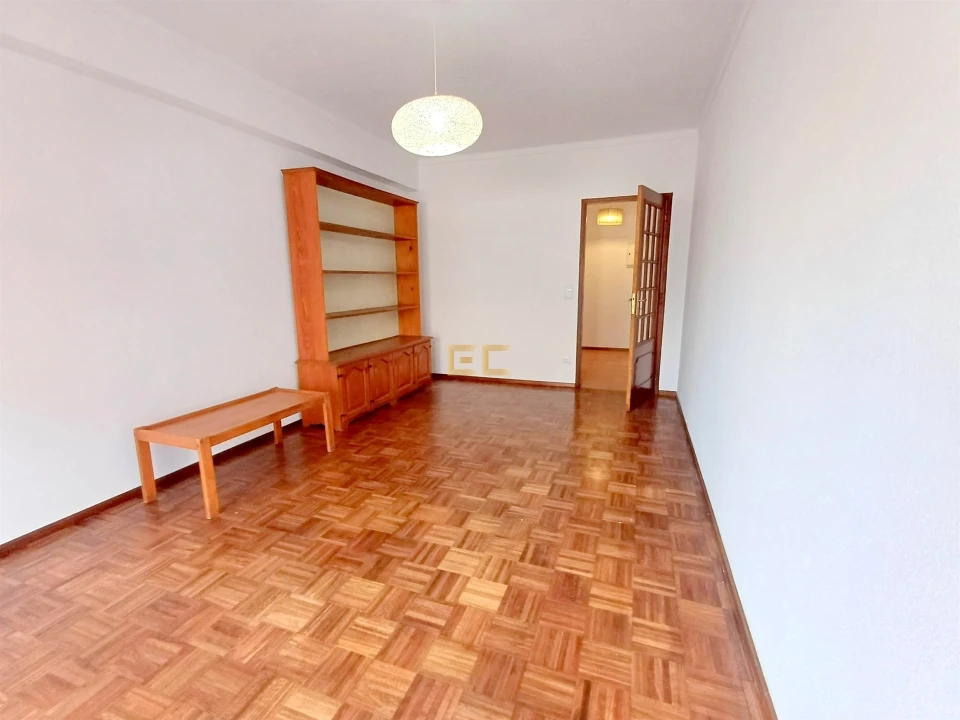 Apartamento T2 para Venda em Buarcos Foto 1