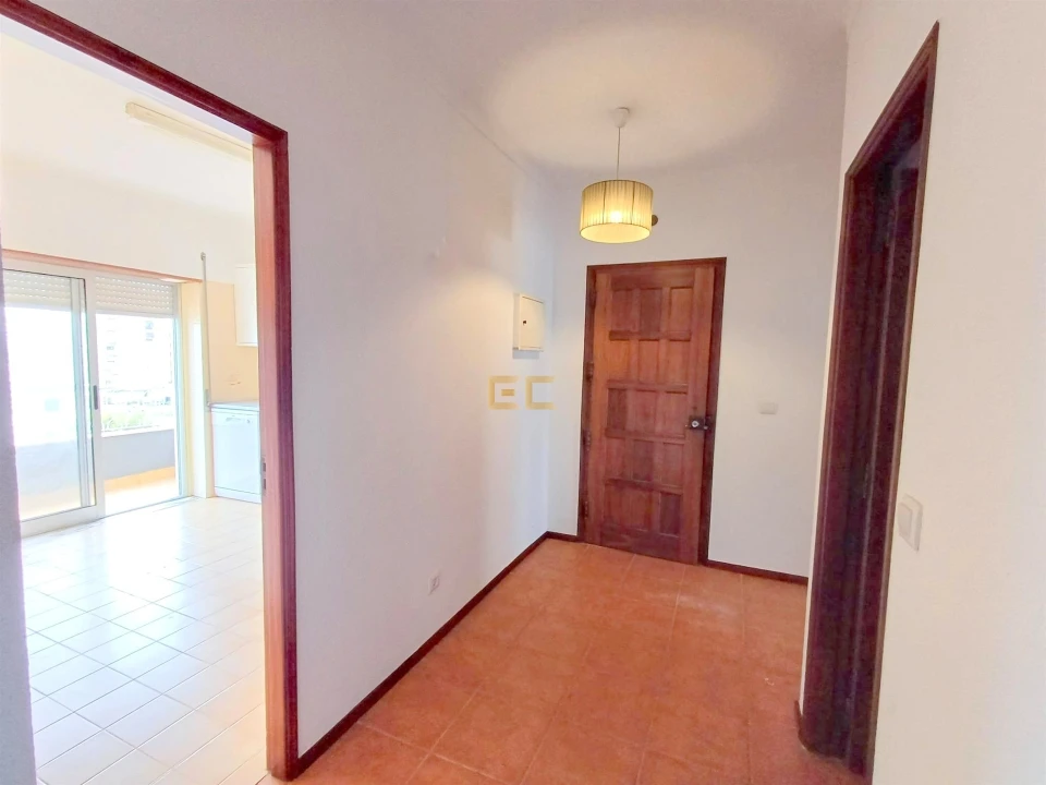 Apartamento T2 para Venda em Buarcos Foto 2