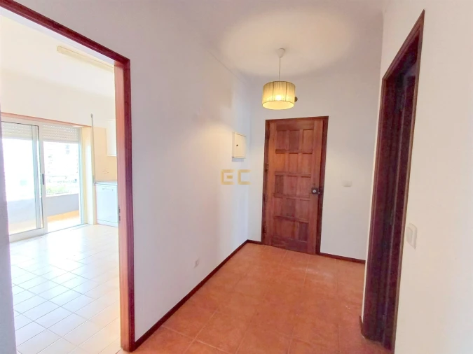 Apartamento T2 para Venda em Buarcos Foto 2