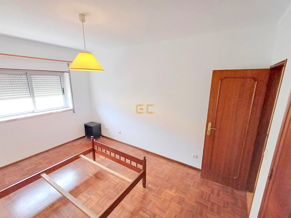 Apartamento T2 para Venda em Buarcos Foto 10