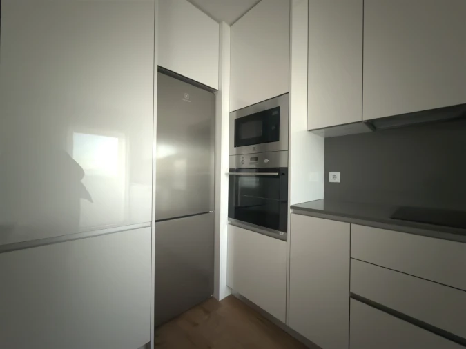 Apartamento T3 para Arrendamento em Ranhados Foto 4
