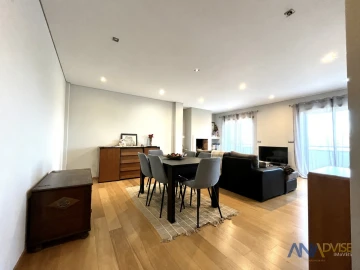 Apartamento T3 para Arrendamento em Viseu