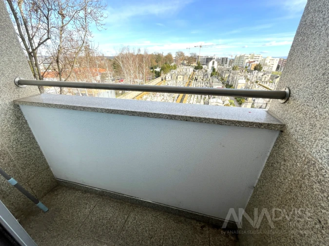Apartamento T3 para Arrendamento em Viseu Foto 5