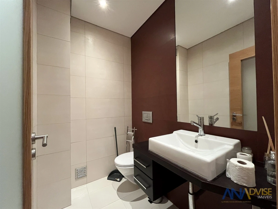 Apartamento T3 para Arrendamento em Viseu Foto 11