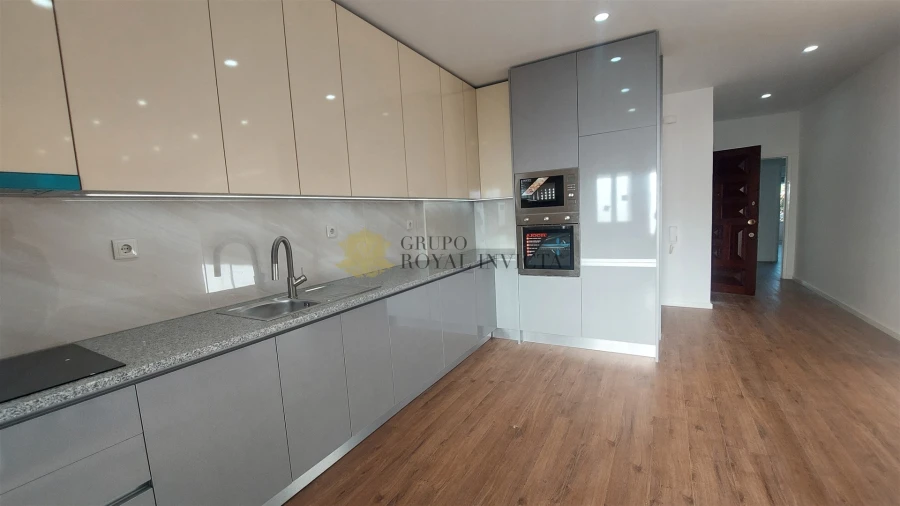 Apartamento T3 para Venda em Aguas Santas Foto 1