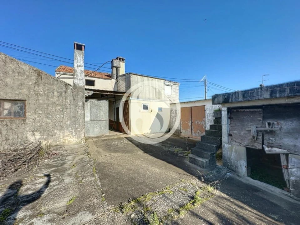 Moradia T2 para Venda em Salreu Foto 15