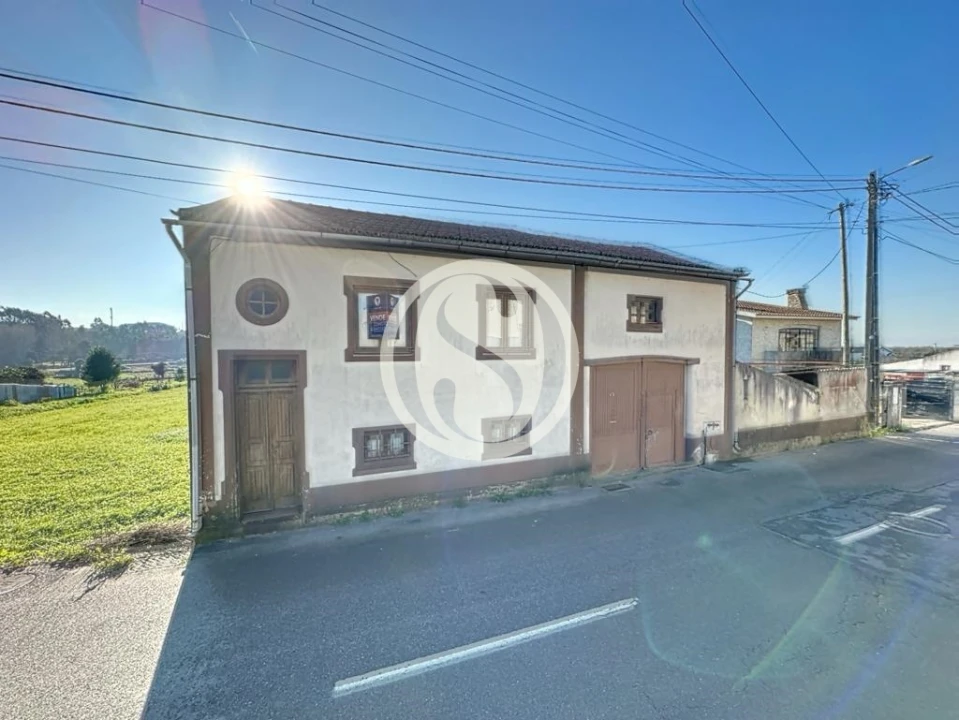 Moradia T2 para Venda em Salreu Foto 1