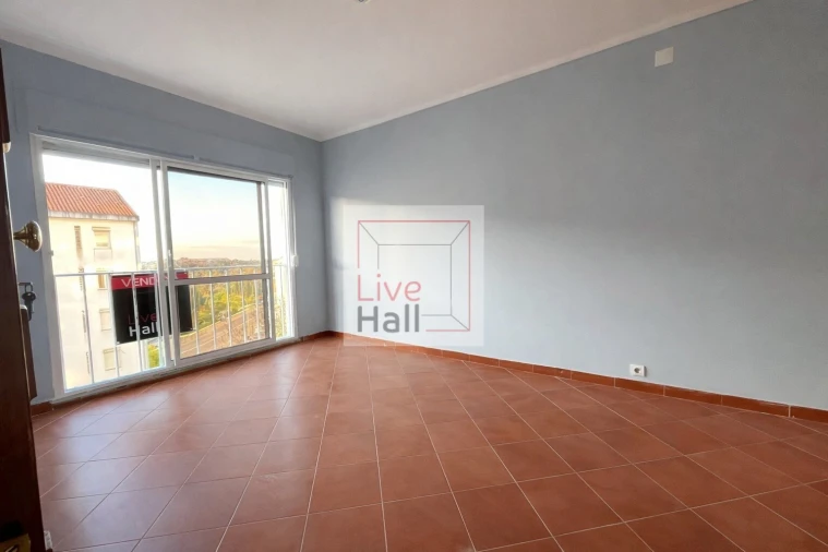 Apartamento T3 para Venda em Agualva e Mira-Sintra Foto 6