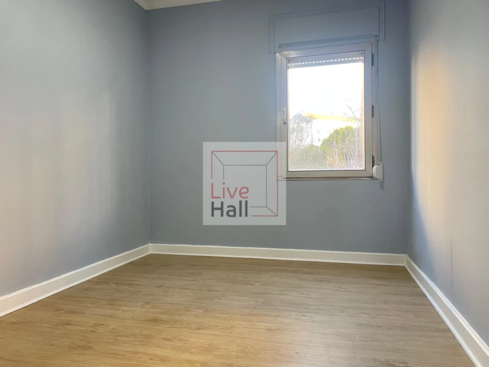 Apartamento T3 para Venda em Agualva e Mira-Sintra Foto 11