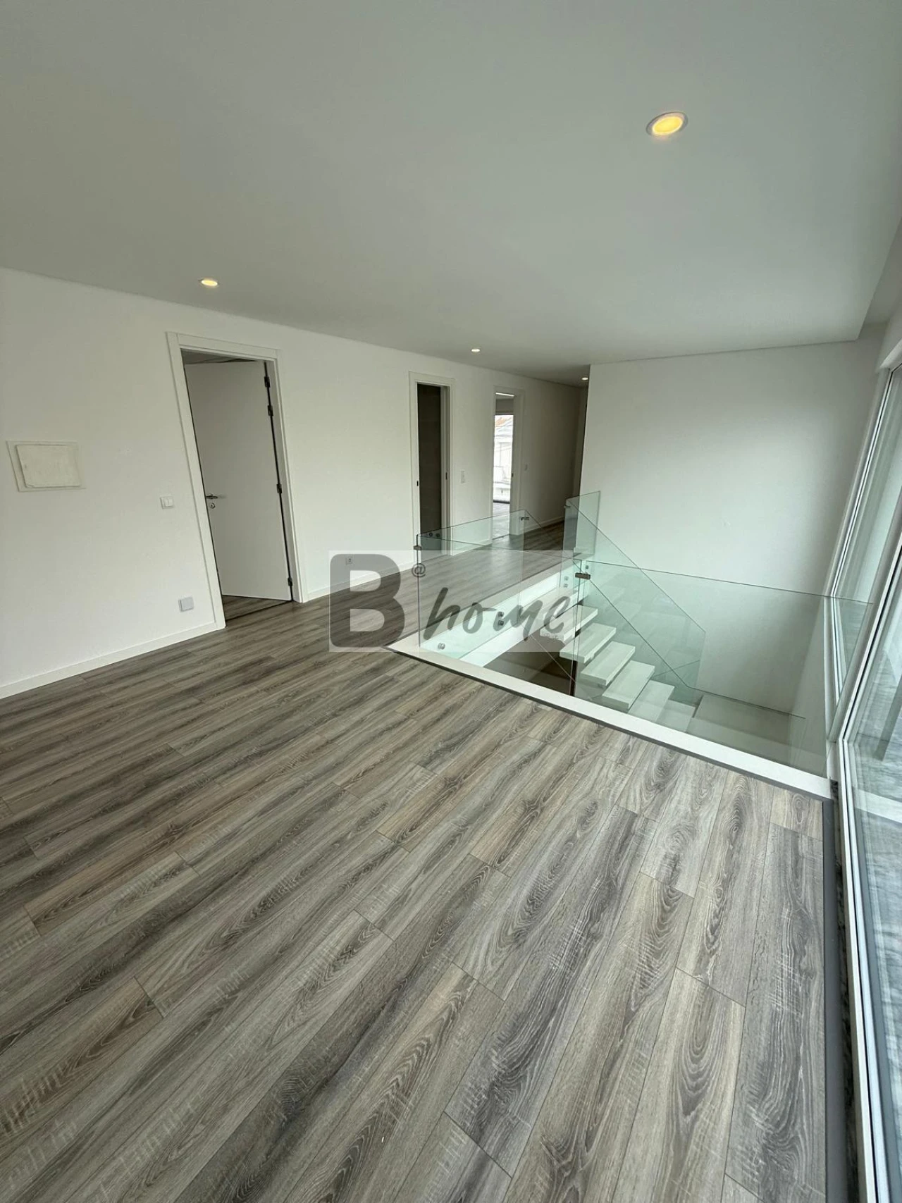 Moradia T4 para Venda em Charneca de Caparica e Sobreda Foto 11