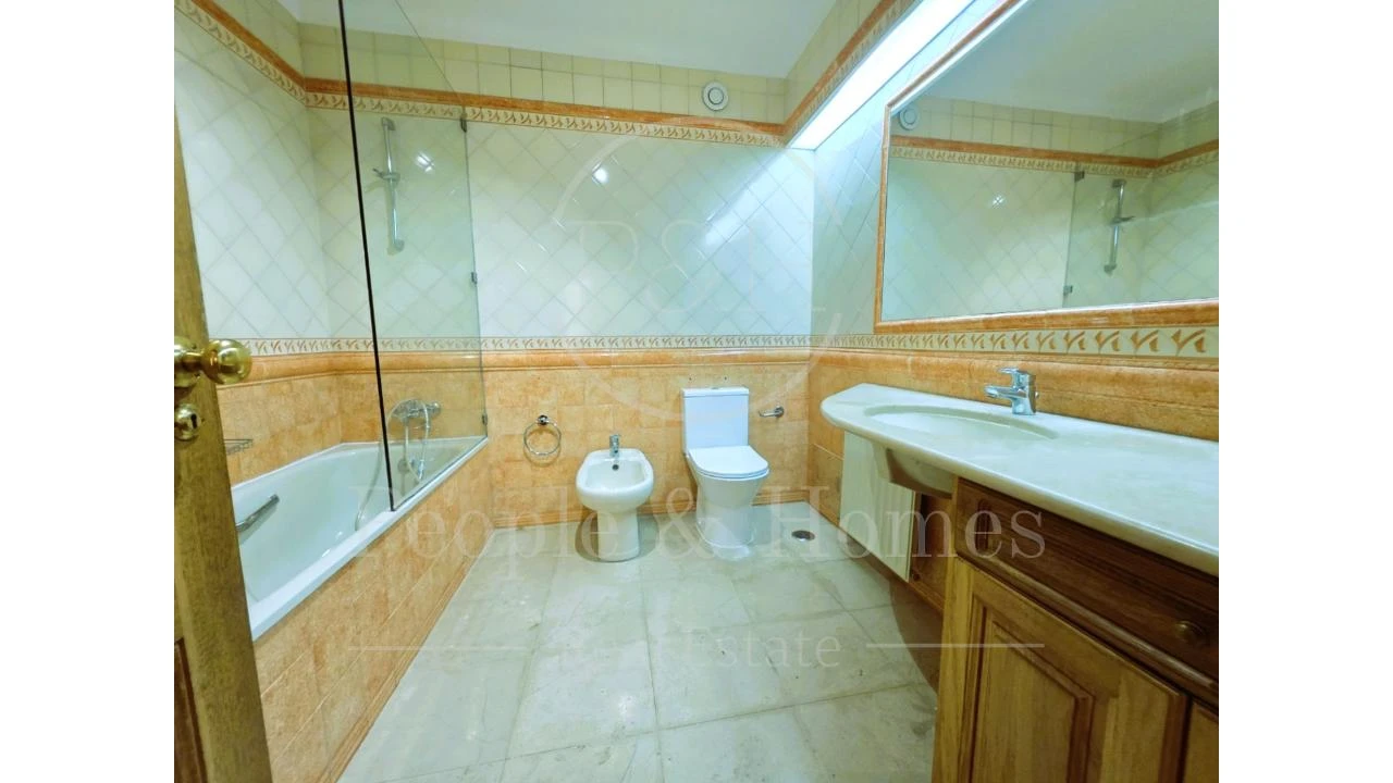 Apartamento T4 para Venda em Cascais e Estoril Foto 31