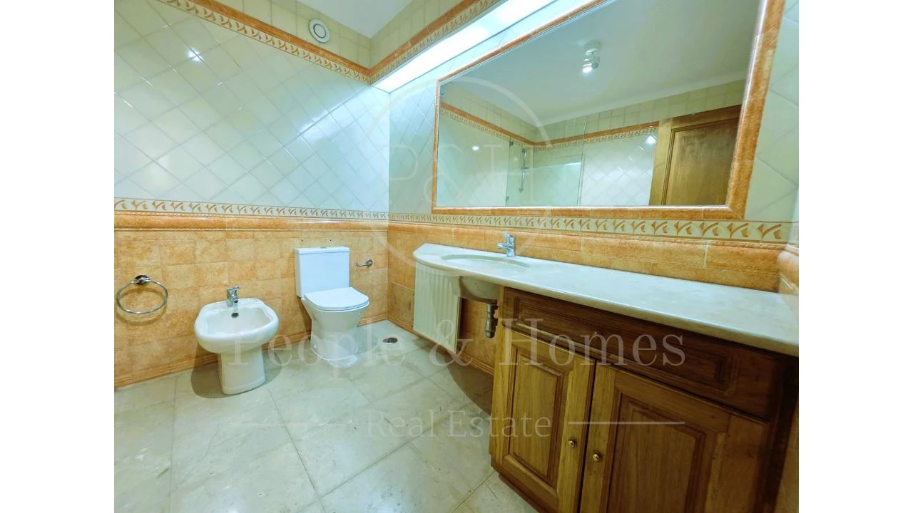 Apartamento T4 para Venda em Cascais e Estoril Foto 30