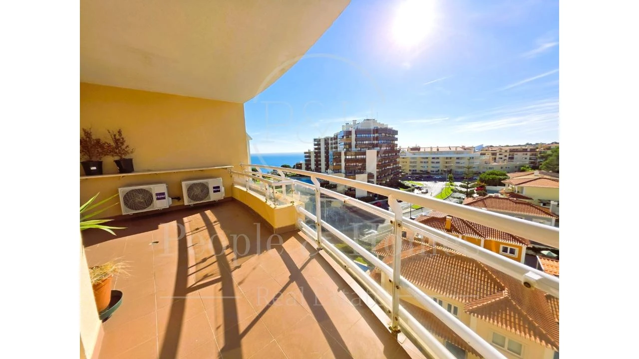 Apartamento T4 para Venda em Cascais e Estoril Foto 1