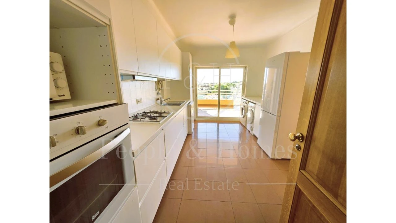 Apartamento T4 para Venda em Cascais e Estoril Foto 17