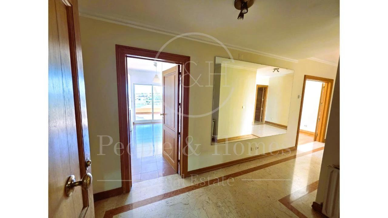 Apartamento T4 para Venda em Cascais e Estoril Foto 5