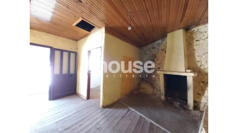 Moradia T3 para Venda em Sonim e Barreiros