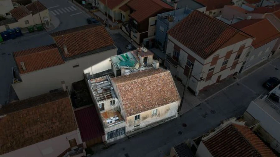 Moradia T2 para Venda em São Pedro Foto 9