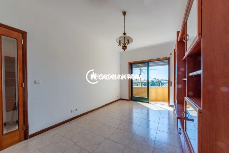 Apartamento T1 para Arrendamento em Canidelo Foto 3