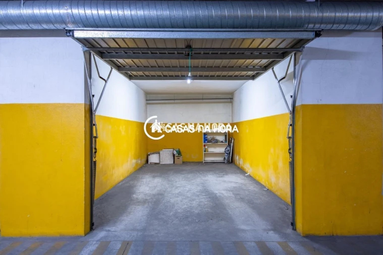 Apartamento T1 para Arrendamento em Canidelo Foto 13