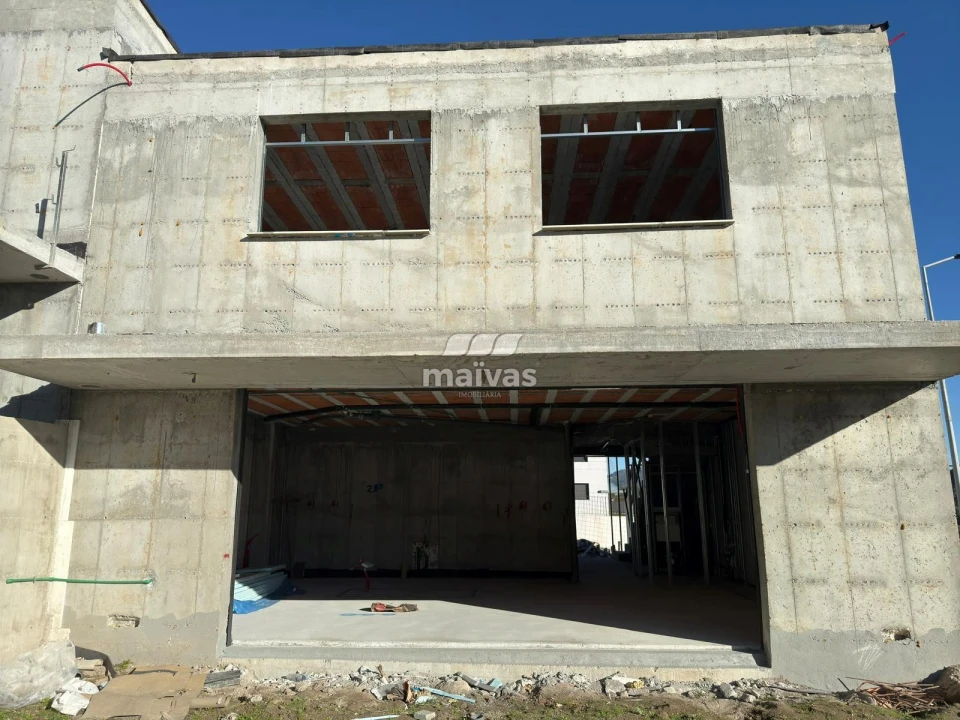 Moradia T3 para Venda em Lanhoso Foto 4