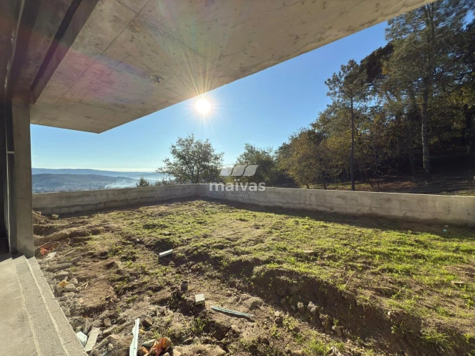 Moradia T3 para Venda em Lanhoso Foto 19