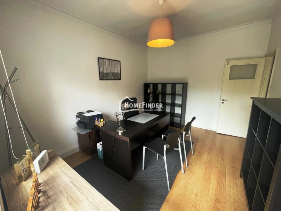 Loja para Arrendamento em São Vitor (Braga) Foto 8