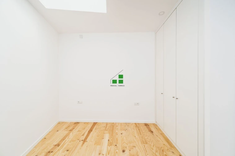 Apartamento T2 para Venda em Bonfim Foto 6