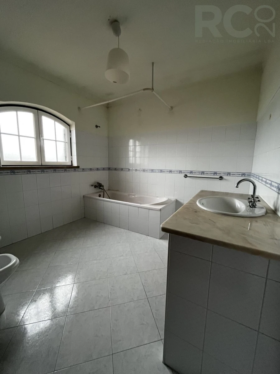 Moradia T4 para Venda em Ramalhal Foto 35