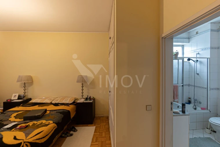 Apartamento T4 para Venda em Lordelo do Ouro e Massarelos Foto 26