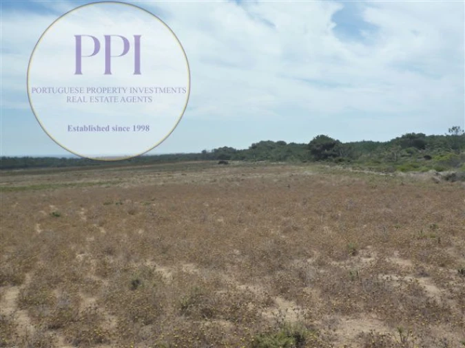 Terreno para Venda em Vila de Sagres Foto 2