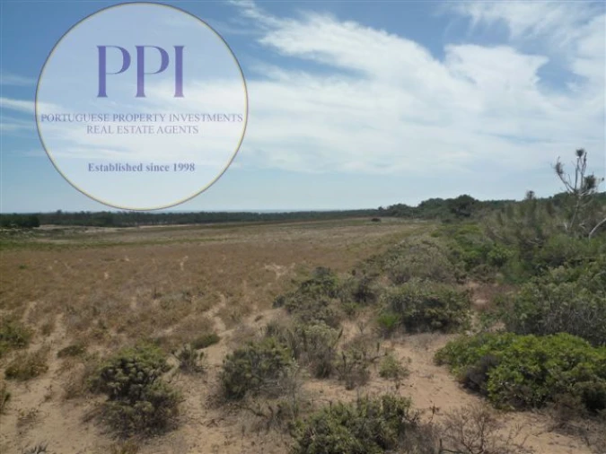 Terreno para Venda em Vila de Sagres Foto 10