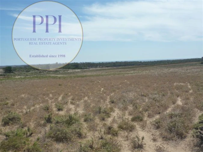 Terreno para Venda em Vila de Sagres Foto 1