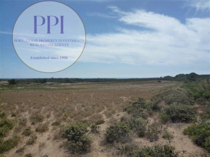 Terreno para Venda em Vila de Sagres Foto 8